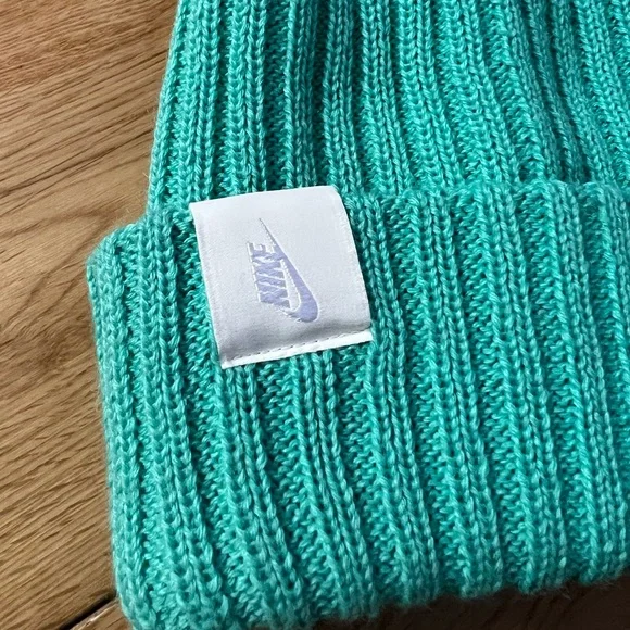 NIKE NRG Essential Knit Wool Unisex Beanie Turquoise NWT - Picture 4 of 5
